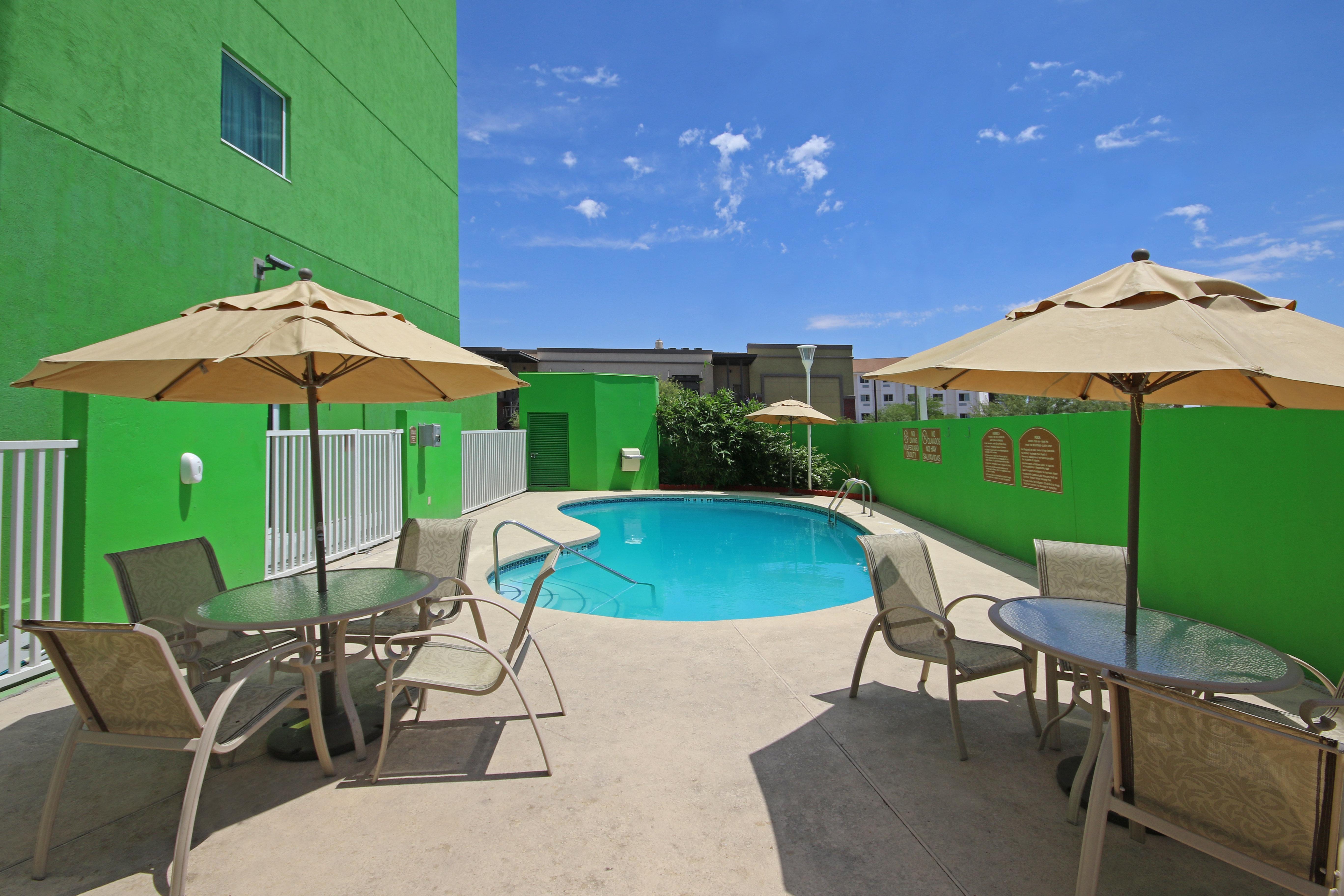 Holiday Inn Express Hotel & Suites Cd. Juarez - Las Misiones By Ihg Екстер'єр фото